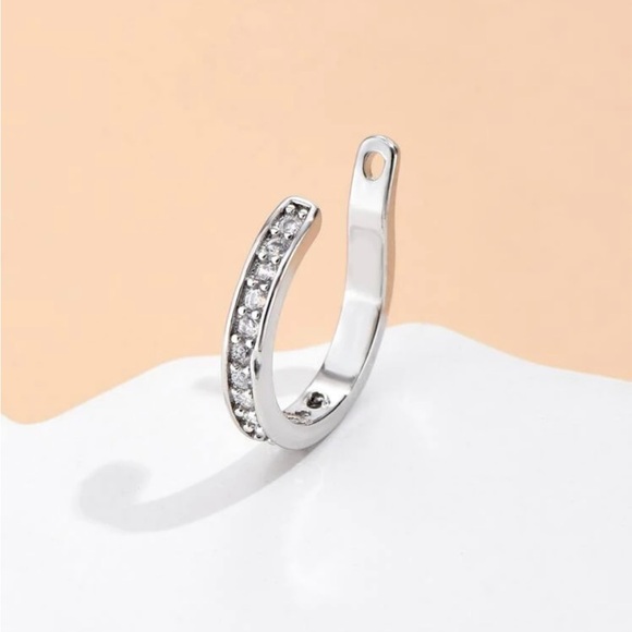 Rhinestone copper ear cuff - Picture 4 of 6